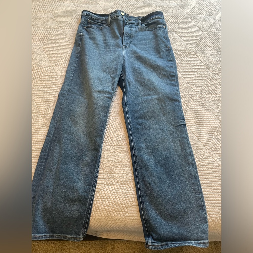 Express Modern Straight Super High Rise